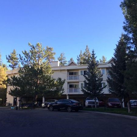סטייטליין Lodge At Kingsbury Crossing מראה חיצוני תמונה