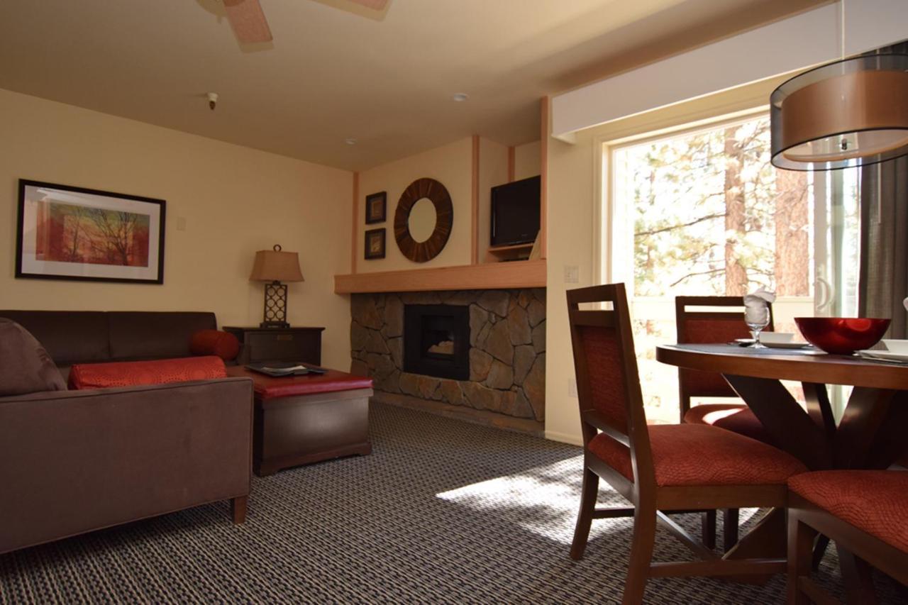 סטייטליין Lodge At Kingsbury Crossing מראה חיצוני תמונה